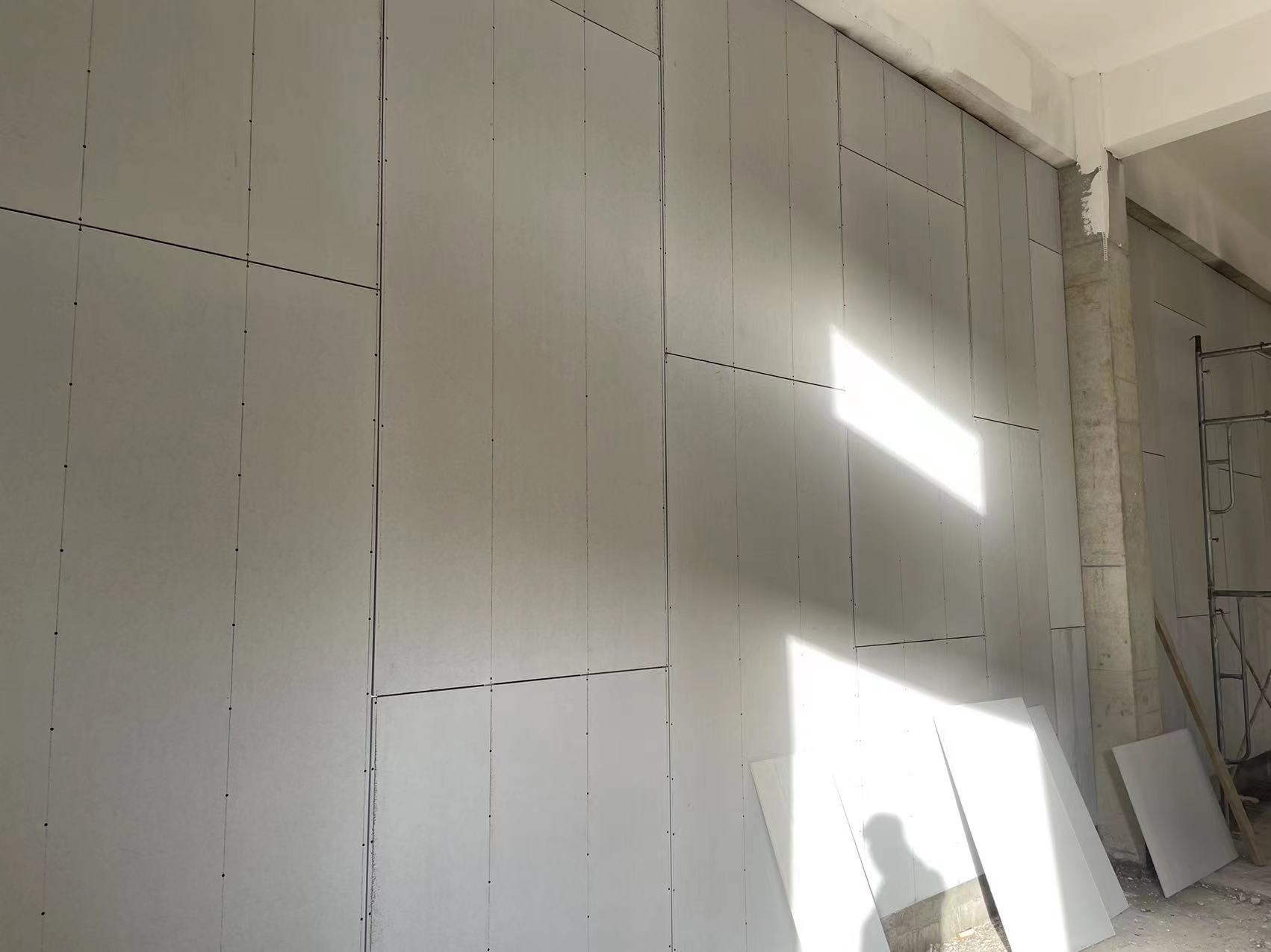 輕質(zhì)泄爆墻